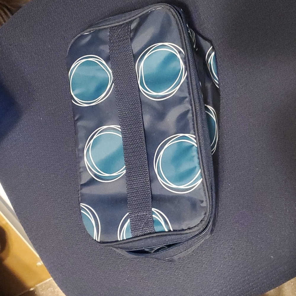 31 Glamour case